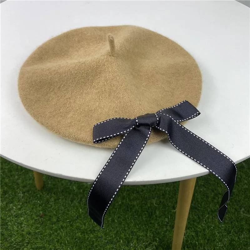 Berets Bow Beret Ladies 2021 Осень и зима милая модная шляпа Хлятель шерсть корейский многоцветный берет.