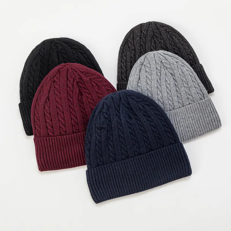 Fashion Mens Women designer hats top quality knitted skull cap Embroidery badge outdoor sports wool hat womens casual beanies