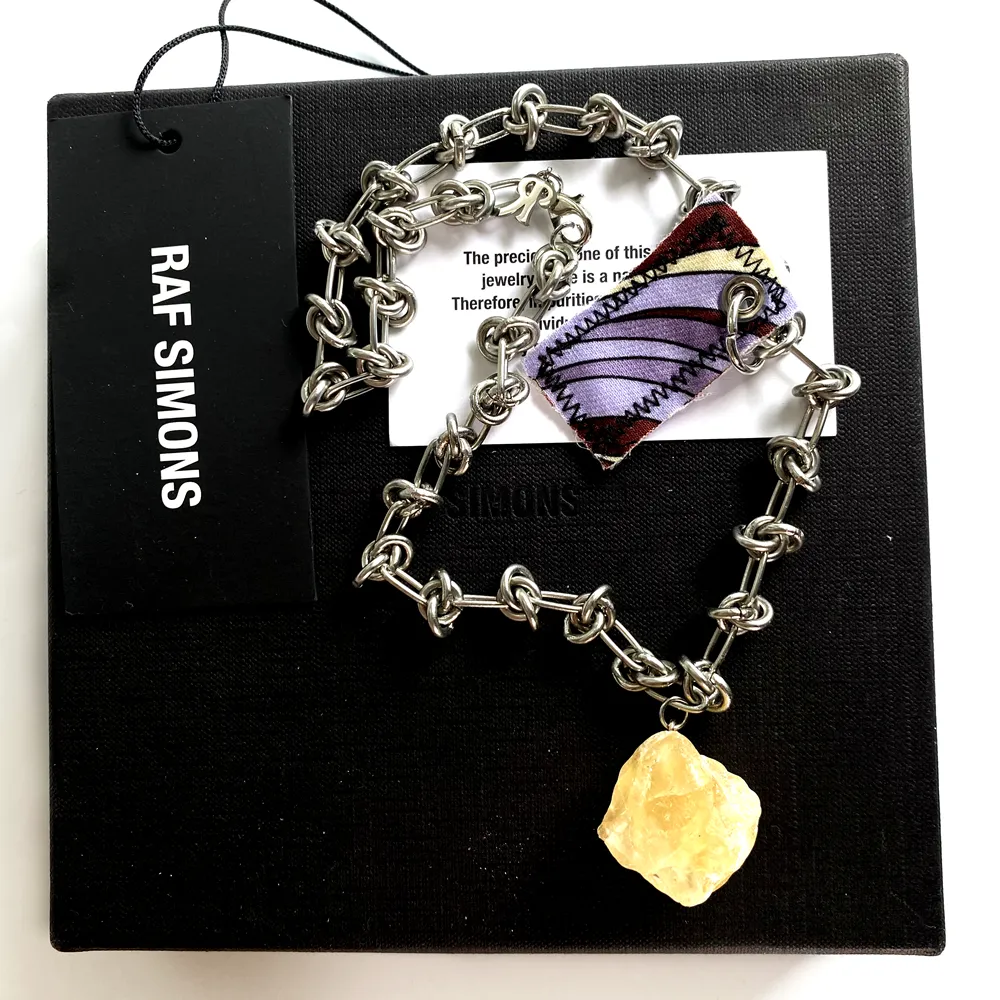 Natural Crystal Pendant Thorn Necklace, 2024 Fashion Jewelry Natural Crystal Pendant Thorn Necklace, 2024 Fashion Jewelry