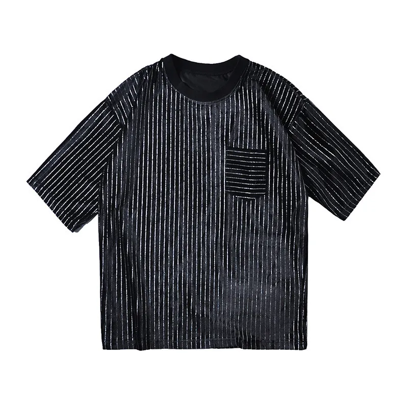 Vår och sommar mode T Shirt Tide Brand Wild Casual Personlighet Stripes Kortärmad Trend Loose Mens Kläder