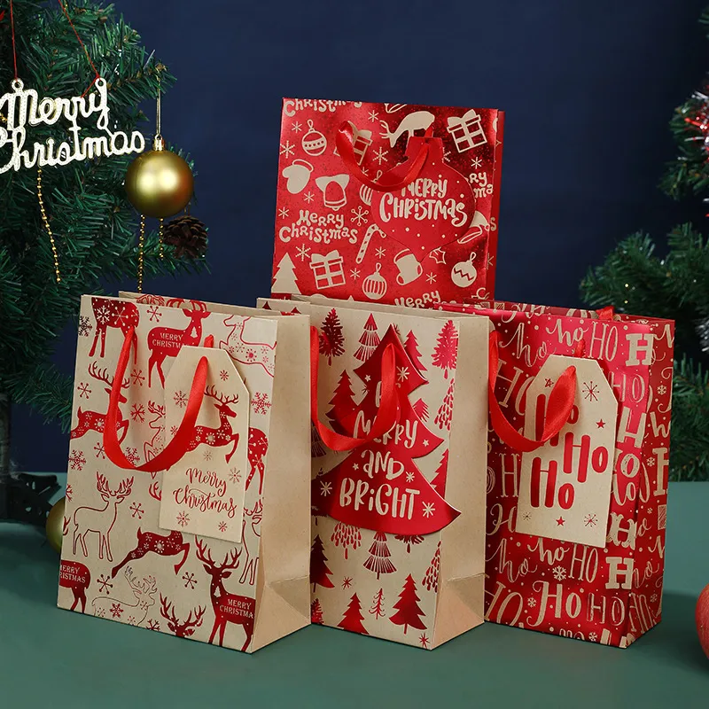 Papier Kerst Gift Tas Candy Cookie Huidige Wraps Eland Tree Tag Handtas Duurzaam Handgrepen Party Goodie Verpakking Tassen Box Tote Holiday Decoration JY0723