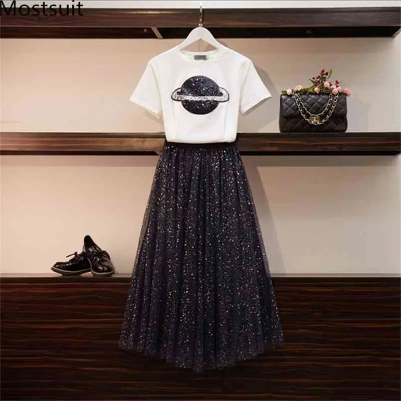 Plus Size Summer Two Piece Sets Women Short Sleeve T-shirts And Shiny Pleated Skirt Suits Casual Elegant Fashion Women's 210513