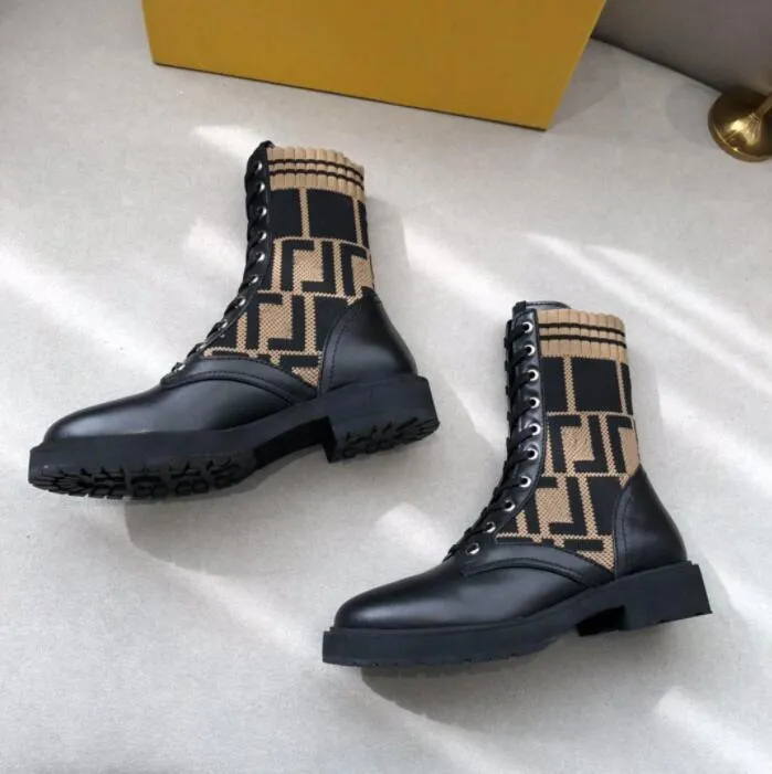 2021 Femmes Designer Bottes Tricoté Stretch Martin En Cuir Noir Chevalier Femmes nbvhuj Boot Design Casual Chaussures Luxurys Designer Bottes Randonnée Sentier Marche