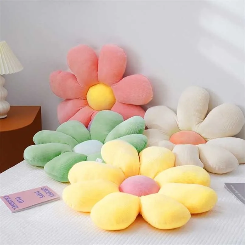 Little Daisy Throw Pillow Lovely Flower Shape Seat Cushion Stretchy Soft Sofa Pillows Office Chair Cushions Girls Plush Toy Gift 211203