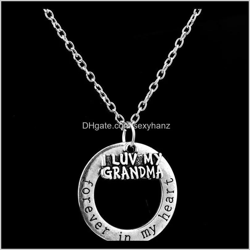 Forever In My Heart Circle Pendant Necklace Family Member Mom Girl Grandma Big Little Sister Best Friend Pendants for Women Necklaces