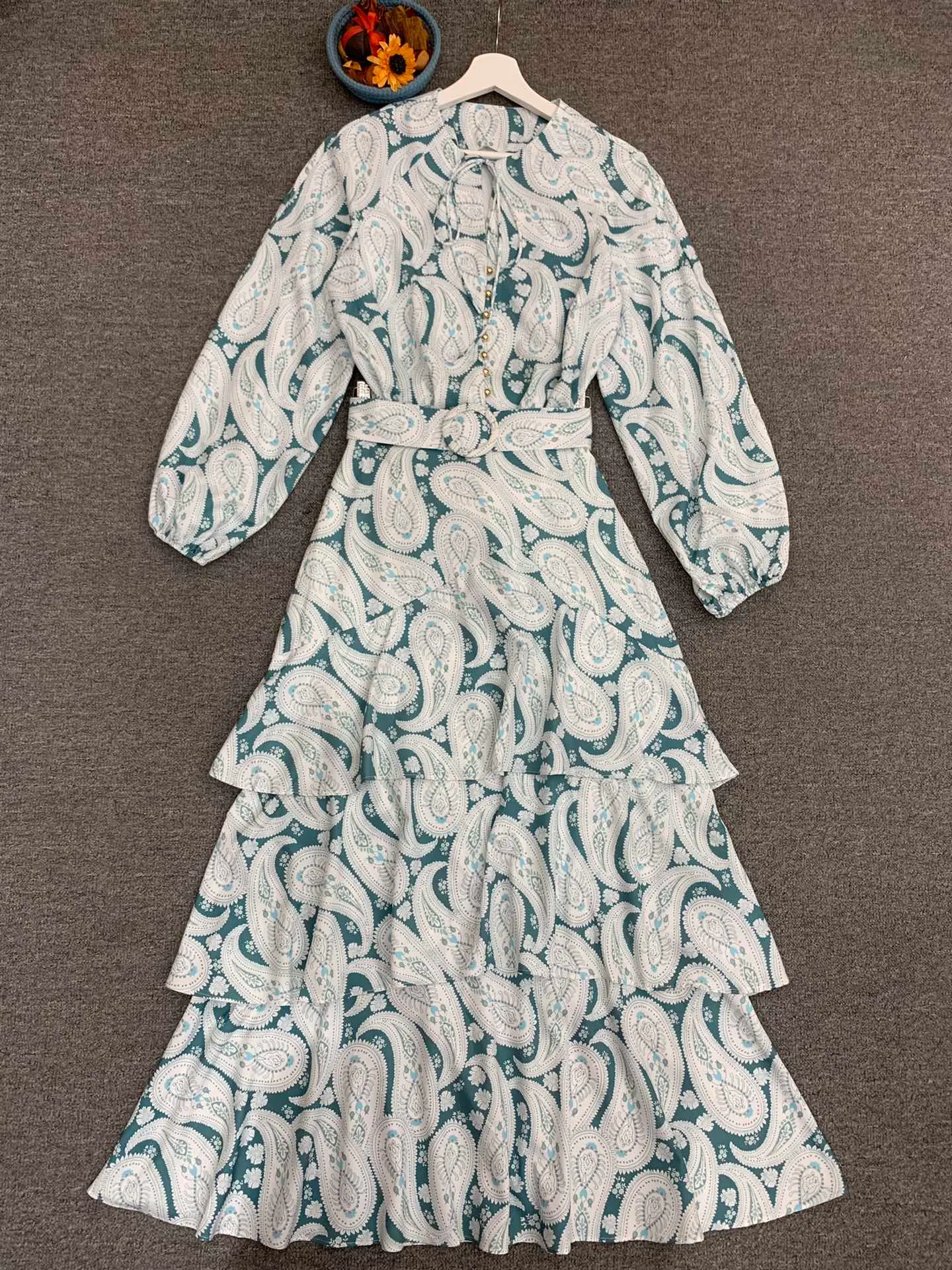 日本在庫あり 21オーストラリアの小さなファッション休暇レディースセットvネックランタンスリーブブラウス 長いハイウエストケーキスカート 値下げ断行 Communigate Com