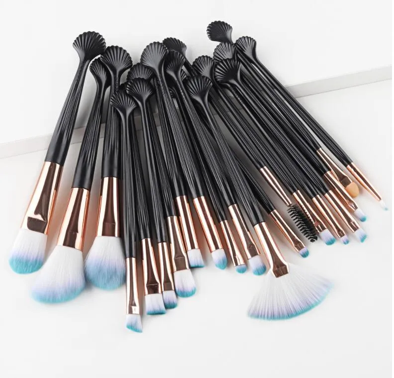 Makeup Brush Set, 20PCS Professionell Pulver Foundation Concealer Blush Cosmetic Brushes Kit Shell Handle (Black + Gold)