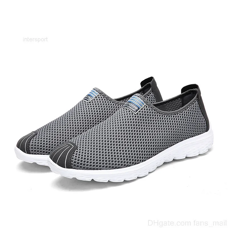 Running Ademende Atletische Mesh Schoenen Casual Mode Mannen Man's Dames Man Sports Sneakers Trainers Lente en Zomer Stijl 2021 2022