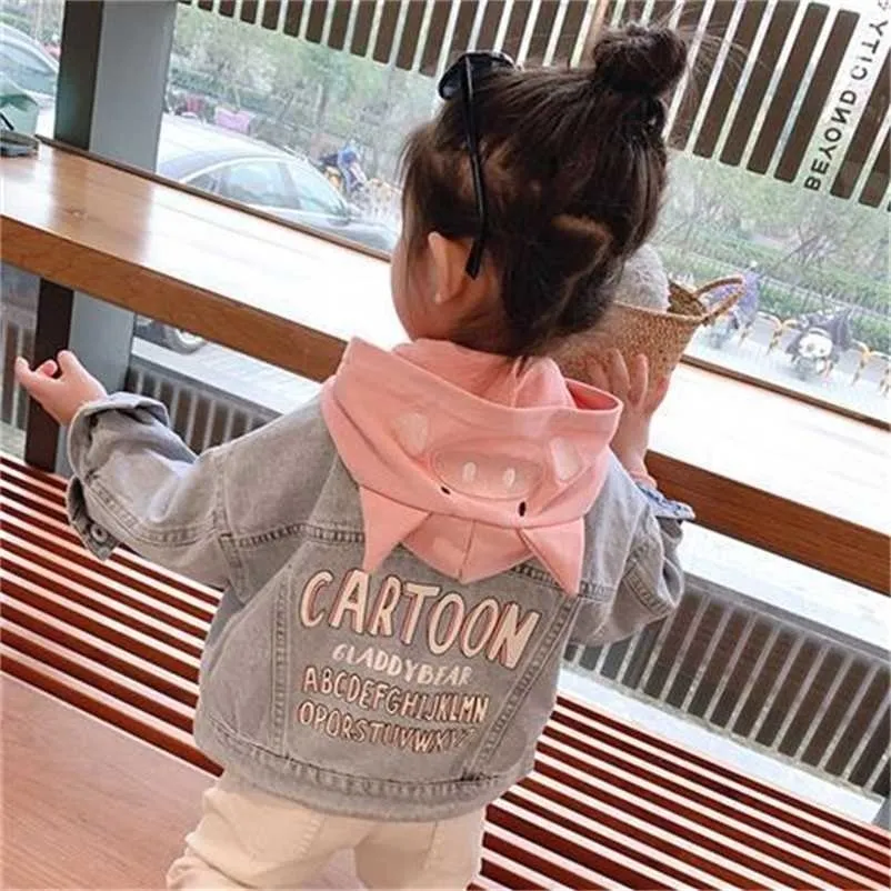 1 2 3 4 5 6 7 8 år Baby Girls Denim Jackets Coats Hooded Söt barn Outwear Coat Cartoon Little Girls 'Kids Jeans Jacket 211204