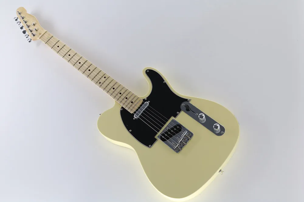 Fabriks anpassad mjölk gul kropp elektrisk gitarr med lönn nacke, krom hårdvara, ge anpassade tjänster
