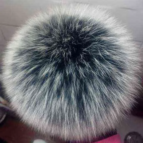 DIY 100% Natural Fox Fur Fluffy Pompon for Hats Real Fox Fur Big Ball Pom for Caps Hats Skullies 13-15cm Y21111