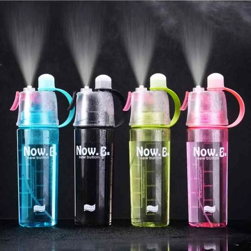 Nowy Creative Spray Bottle wody Portable Atomizing Sports Sports Gym Picie Drinkware Butelki Shaker 400ml 600ml