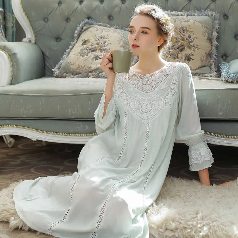 chinese dress ladies SilkSilky Women's Silk Lace-Trim Puff Sleeve Nightgown, Champagne / L(12)