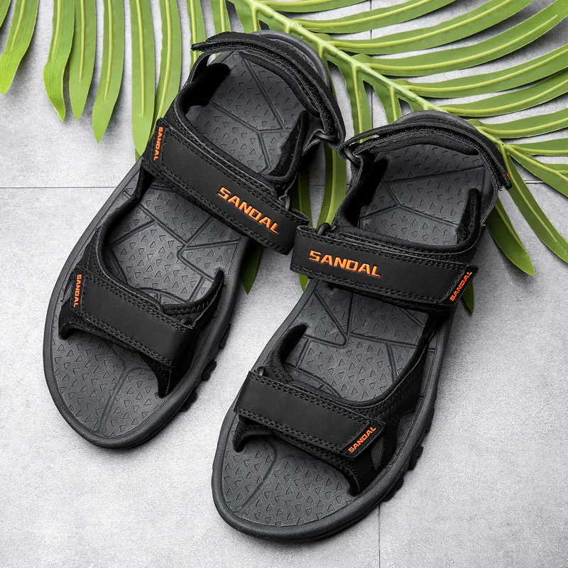 Trendy Men's Sandals Summer Lady flip-flops Breathable Gentlemen Flip Flops Soft Bottom Sandy beach shoes