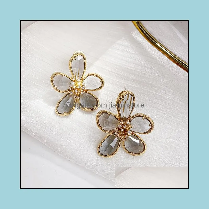 S925 Silver Needle stud earrings Bohemian large petal Luxury exaggerated high-quality women glass crystal earring bridal versatile ear jewelry accessorie