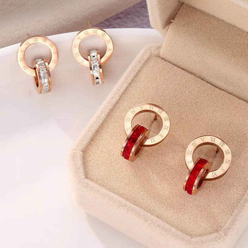 Kristal Diamant Oorknopjes Rosé goud Modieus Titanium Staal Dubbele wond Romeinse cijfers Studs Oorbel voor Dames Cadeau Sieraden Vervagen nooit Niet allergisch