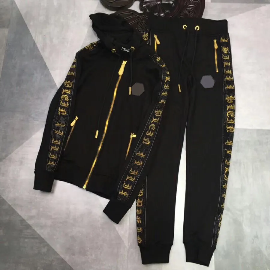 PLEIN BEAR Mens 까마귀 자켓 바지 크리스탈 해골 Tracksuit 남성 후드 캐주얼 Tracksuits 조깅 재킷 바지 세트 스포츠 슈트 74173