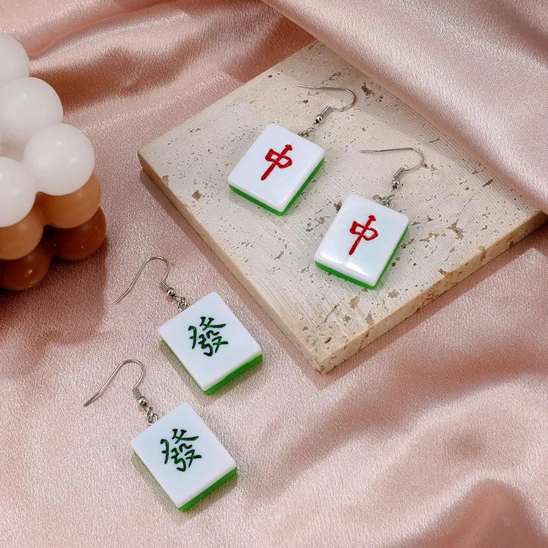 Lustre de lustre mahjong brincos de pendente mulher criativa mulher brinco de moda geométrica jóias garotas de estilo chinês clássico resina fofa o