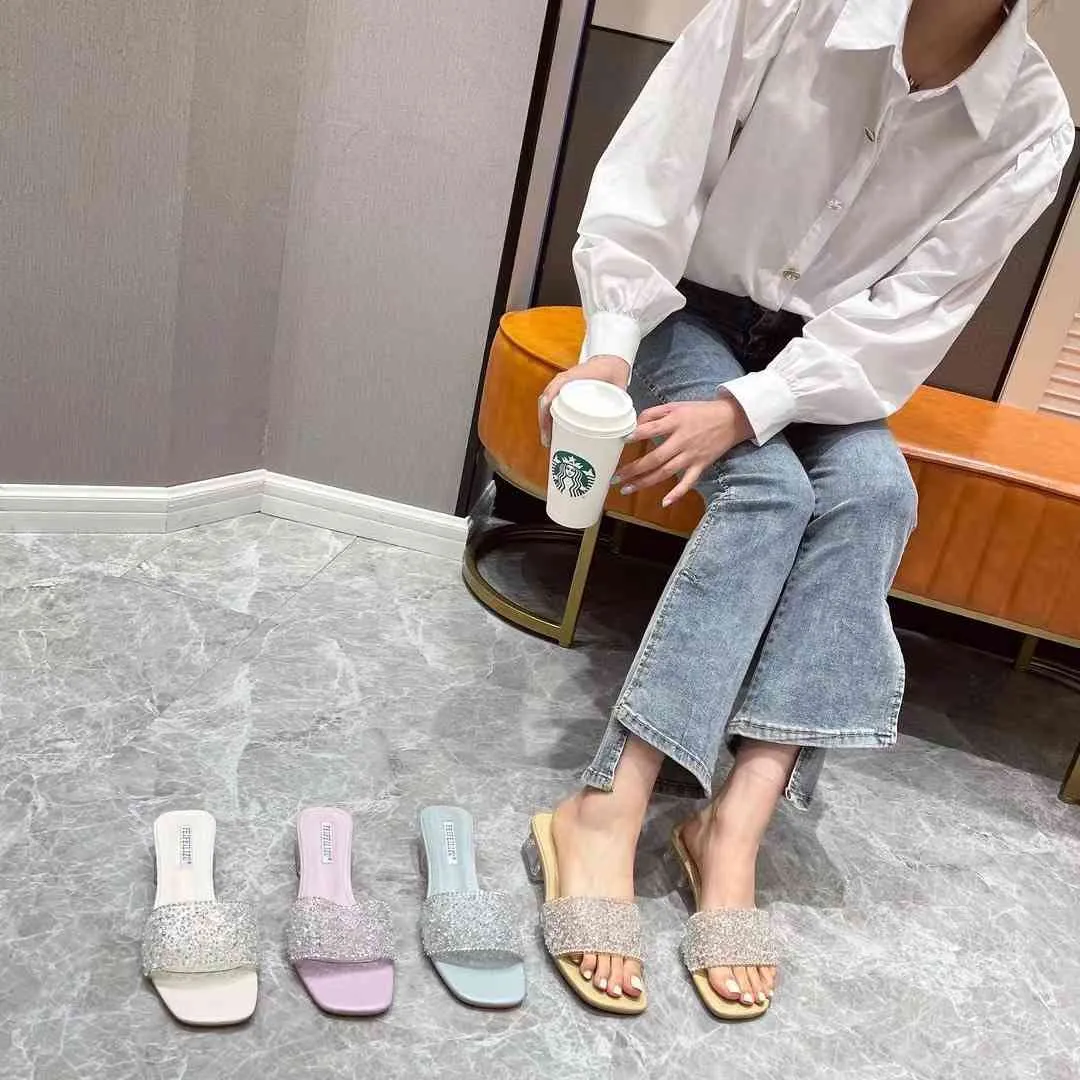 Femmes Sandales Slides Open Toe Jelly Chaussures Crystal Clear Pantoufles Blanc Violet Bleu Jaune Summer Outdoor Slides Pompes 210513