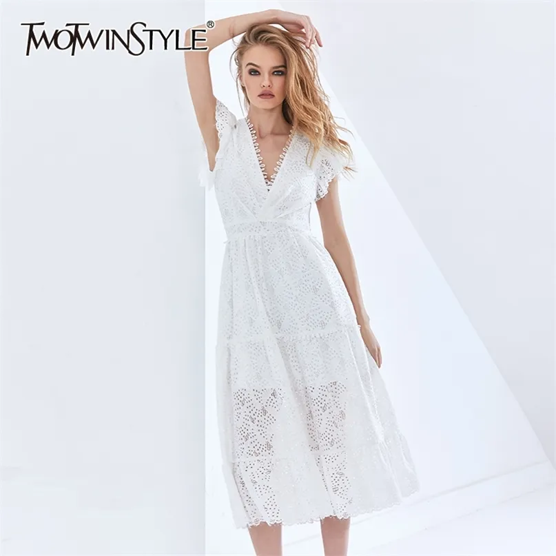 Hollow Out Elegant Damska Dress V Neck Krótki Rękaw Wysokowy Talia Patchwork Koronki Białe Suknie Dla Kobiet 210520