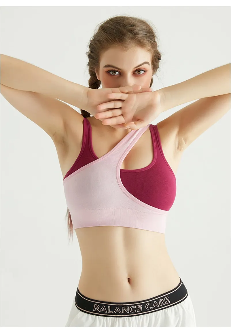 Sports Bra with Slim Straps Wear a Tank Top Yoga Bra - China Underwear and  Sexy Women Underwear price