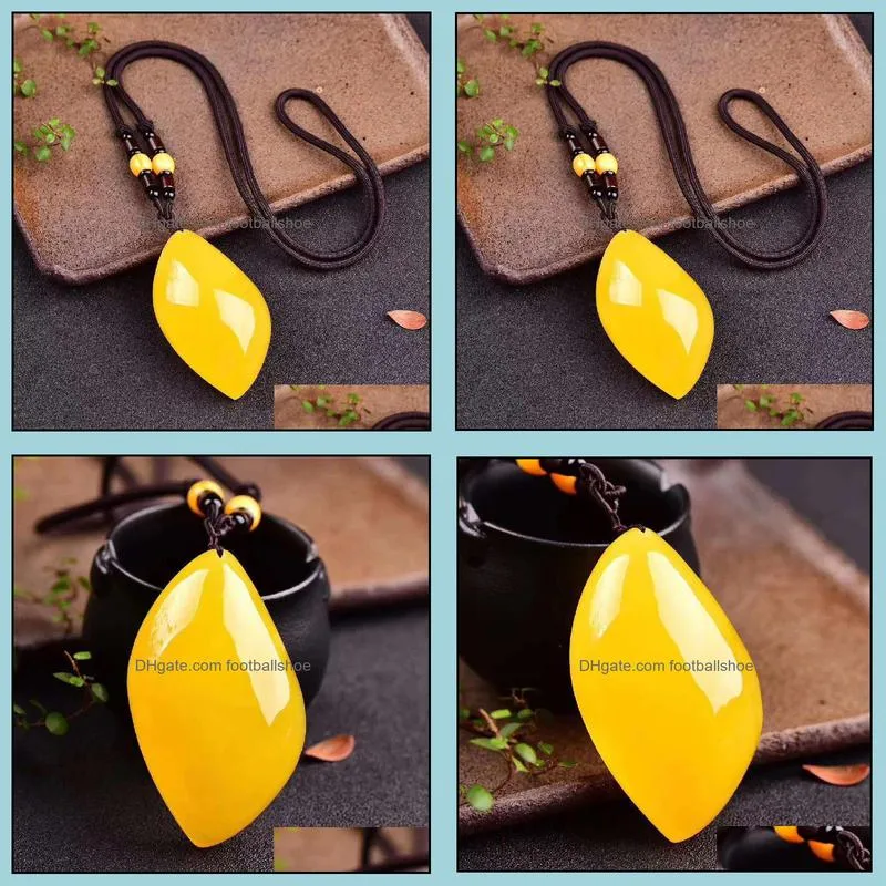 Amber Chicken Butter Yellow Tunnel Type Beeswax Pendant Necklace Men and Women Sweater Chain Charms