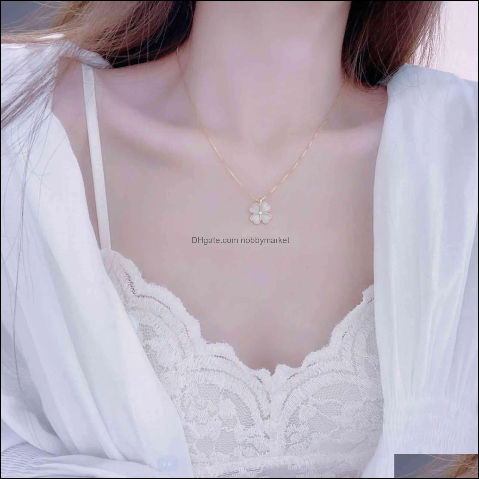 2021 net red 14K cat`s eye exquisite clover pendant simple temperament female clavicle Chain Gift Necklace