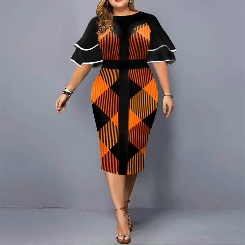 Plus Size Sukienki Elegancka Dress 2022 Kobiety Boże Narodzenie Drukowane Urodziny Party Chic Moda Warstwowy Sleeve Club Black 4XL 5XL