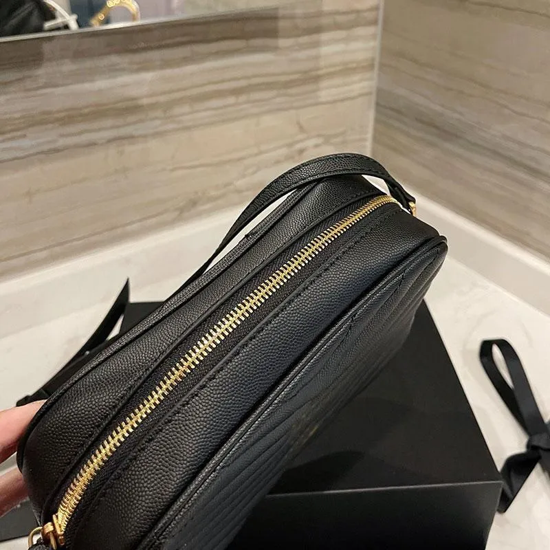 Crossbody Bag Women Handbags Zipper Purse Soft Genuine Leather Fashion metal Letter Camera Shoulder Bags Wave Pattern Tassel Pendant High Quality Hardware