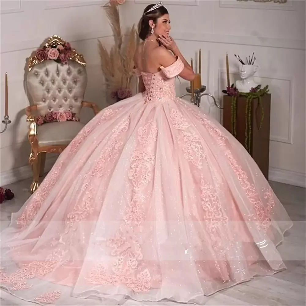 Abito Da Quinceanera Rosa Principessa - Gonna Vaporosa, Perline, Pizzo - Taglie 2 A 24W E Su Misura - Fatto A Mano