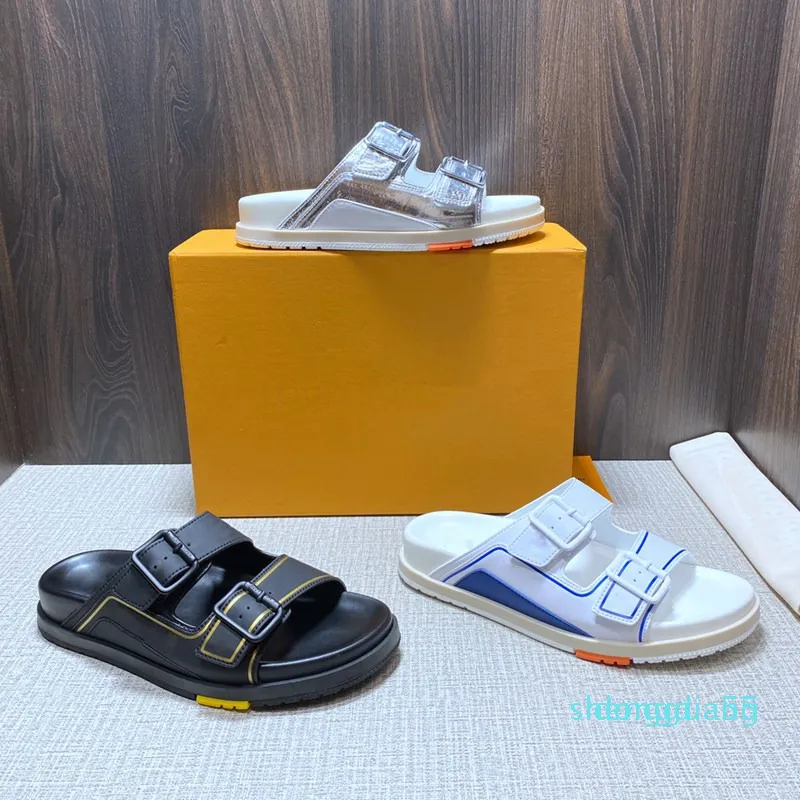 Sandales de designer Sandales Mule poids léger Style confortable en daim noir Boucles bleues en daim métallique En Silapers Endresseurs Sneaker 8151
