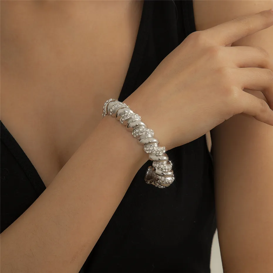 Goth na moda strass strass C forma pulseira aberta mão chunky torcido link link pulseira pulseira para casal jóias