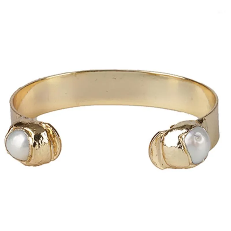 Pure gouden kleur dubbele uiteinde kralen charmes zoetwater parel parel schade charme verstelbare herstelbare open bangle manchet voor vrouwen