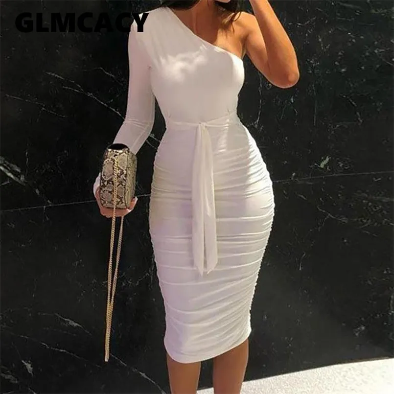 Dames Elegante Mode Sexy Wit Cocktail Party Slim Fit Jurken Eén Schouder Graaid Ruched Design Bodycon Midi Dress 210915