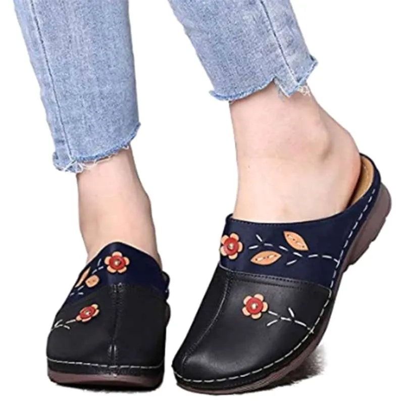 Kadınlar Takunya Sandalet Bayanlar Konfor Kapalı Toe Takozlar Platformu Ayakkabı Çiçek Terlik FS99 210928