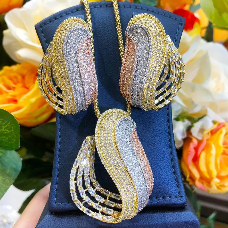 Brincos Colar Blachette Luxo de alta qualidade Pingente irregular de zirconia 2 PCs Dubai Jóias de festas de casamento feminino