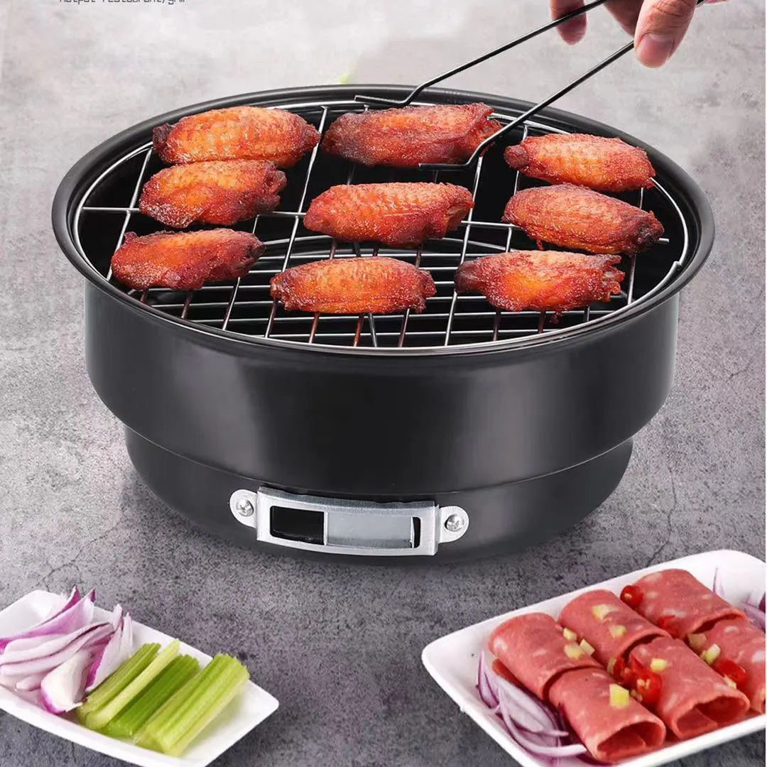 Portable BBQ Grills На открытом воздухе Пикник для пикника Утварь Маленькая Семейная вечеринка Сбор круглых древесных Гриль Мини Барбекю Полка для барбекю Пакет XD24903