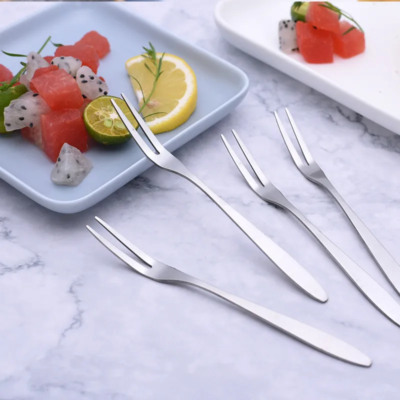 Rostfritt stål bestick frukt gaffel två tand efterrätt gaffel äter mycket bekvämt för människor högkvalitativa mode 8g tjock