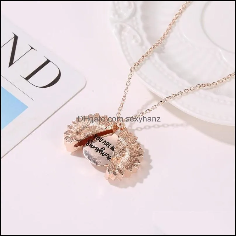 Hot Fashion Jewelry Opened Sunflower Pendant Necklace Double-sided Lettering Pendant Clavicle Chain Necklace S739