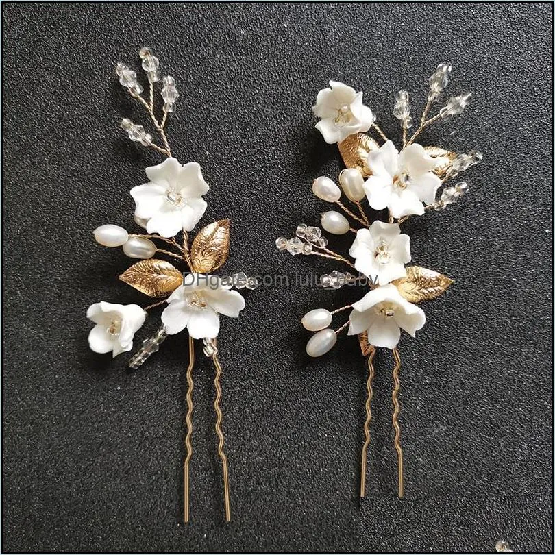 Klipsy do włosów barrettes biżuteria slbridal ręcznie robiony liść stopowy Ceram Flower Freshwater Pearls Pin ślubna naklejka ślubna Kobiety