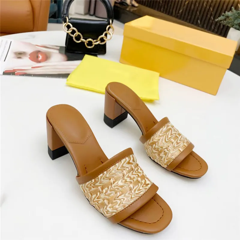 2021 Designers Weave Women Slippers Leather High Heels Contexture Sandals Pure Color Flip Flops Letter Flat Slide Stylist Outdoor Summer Beach Shoes With Box