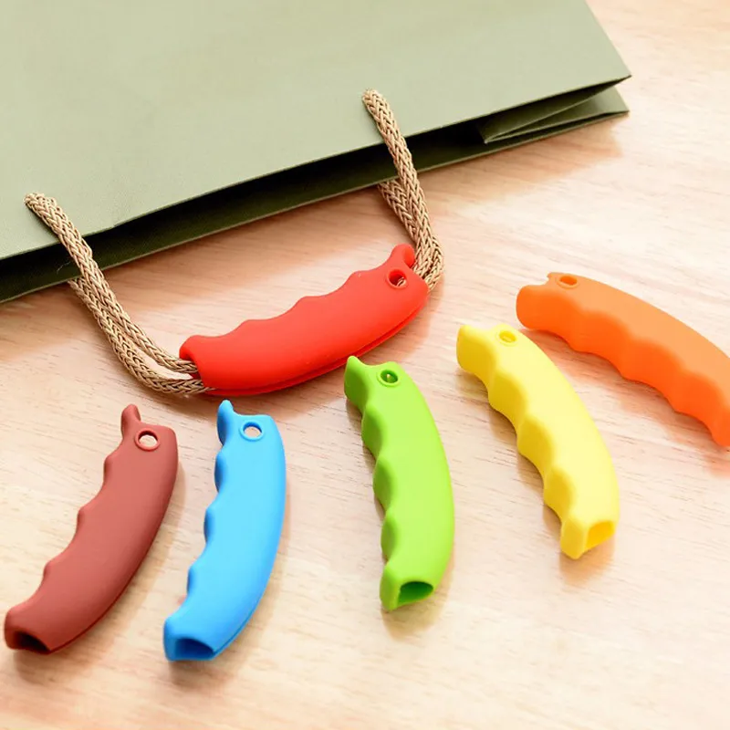 Convenient Bag Hanging Holder Quality Mention Dish Carry Bags Kitchen Gadgets Silicone Candy Color Save Effort Tools Keychain DH7576