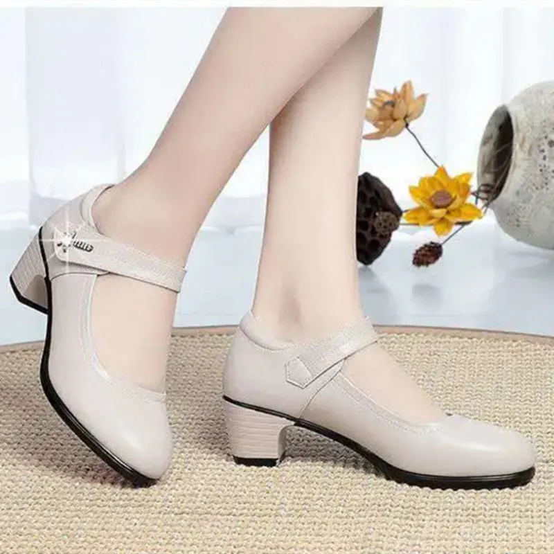 Top Quality Femminile Classico Punta Rotonda di Alta Qualità Nero Pu Pompe di Cuoio Delle Donne Casual Dolce Ufficio Autunno Scarpe Tacco Alto A6661y