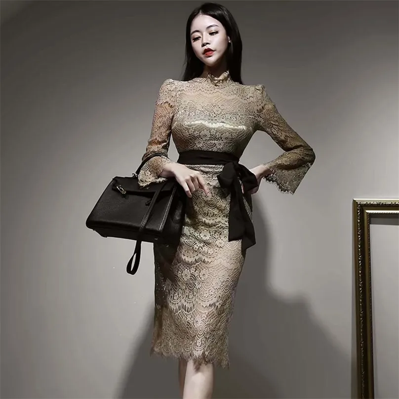 Hiver dans le tempérament de l'édition Han cultiver sa moralité longue à lacets, robe de jupe en dentelle à la taille 210602