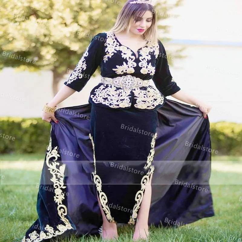 Élégant Karakou Algérie Kaftan Robes de soirée avec des appliques dorées Morrocan Dubaï Arabe Velours Robes de bal Manches 2021 Robes Largos robe de soirée femme