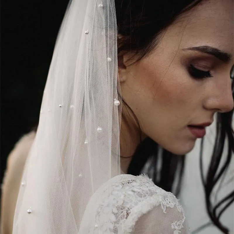 حجاب الزفاف الحجاب الفاخر طويل مع حبات الكاتدرائية بيرلز فيلوس دي نويفا الزفاف الأبيض العاج
