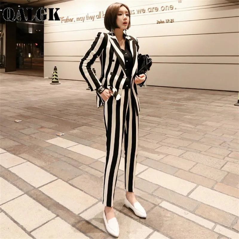 Costumes pour femmes Blazers Mode Pak Vrouwen Lange Jas Slim Afslanken Zwart-wit Gestreepte Professionele Slijtage Broek Tweedelige Set