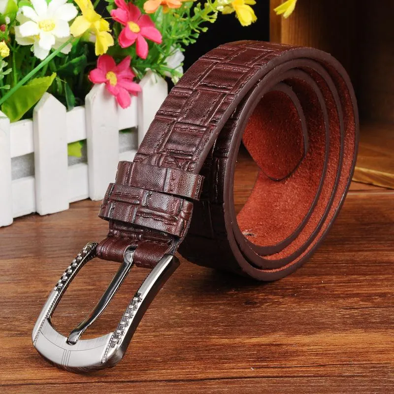 Cinture 2021 Moda da uomo Trend Pin Buckle Belt Business Retro All-match Casual Pants