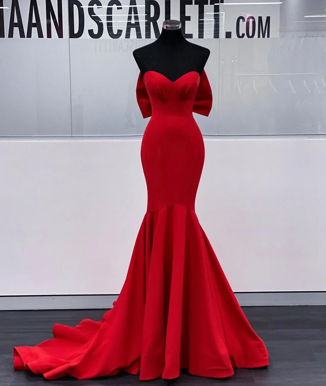 red sweetheart neckline bridesmaid dress Sweetheart Neck Empire Chiffon Bridesmaid Dresses – MarryLover main image 0