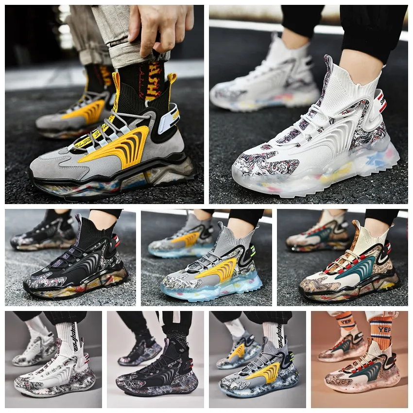 2021 strumpor löparskor Stor storlek Andbar yta Casual Shoe Koreansk version Herrmodell Popcorn Soft Soles Sport Travel Men Sneaker